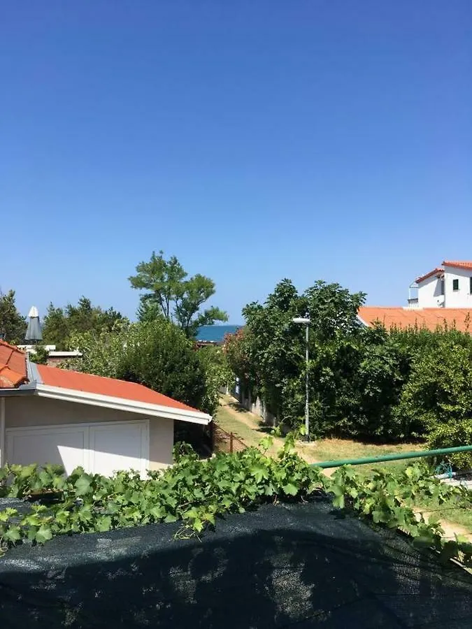 Apartman Zvoncica Vrsi Сasa de vacaciones